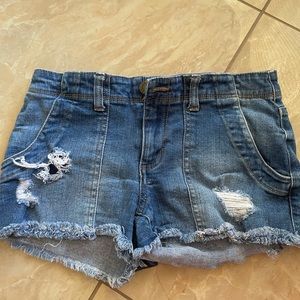 Boom boom Jean shorts